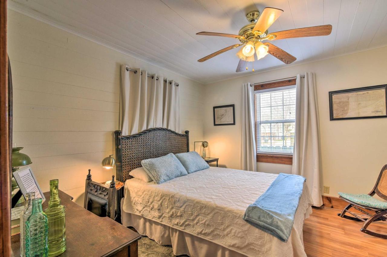 Galveston 'Blue Bungalow' - Walk To Beach! Dış mekan fotoğraf